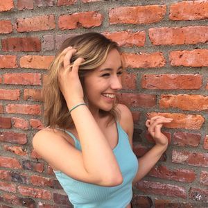 Meet your Posher, Julia